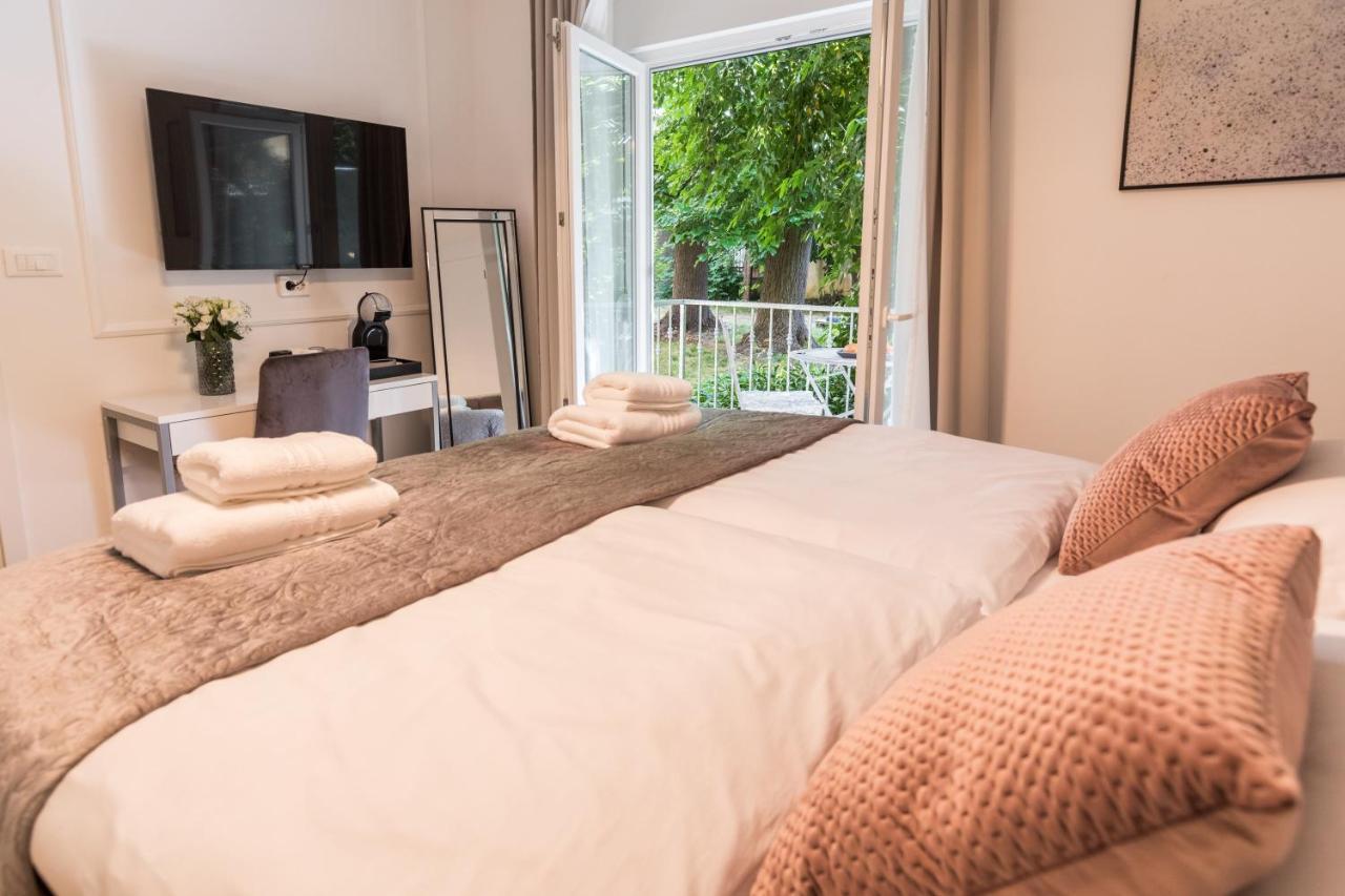 Luxury Rooms With Balcony Задар Екстер'єр фото